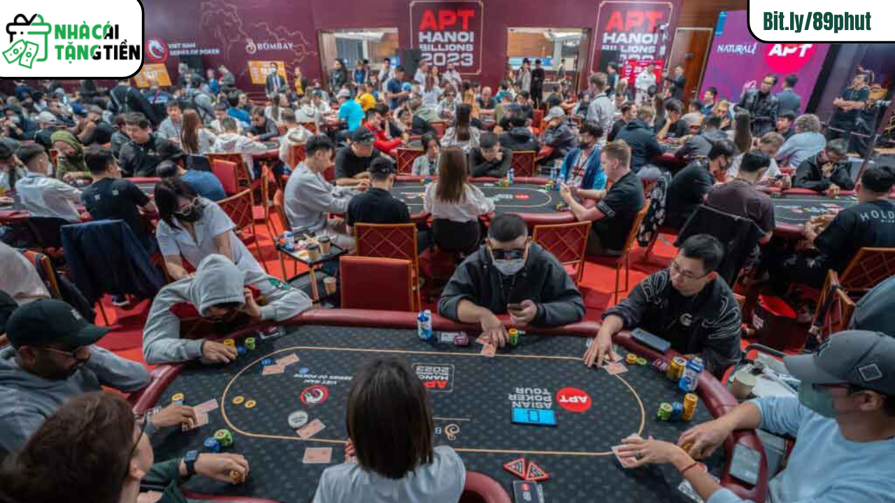 Hình ảnh giải đâu APT poker được tổ chức tại Hà Nội Việt Nam